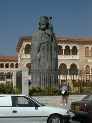 Statue1